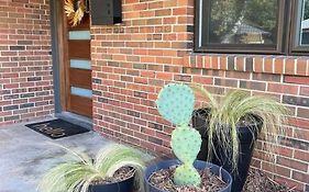 Mid-West Mod - 5Br - Central Norman - Near Ou!