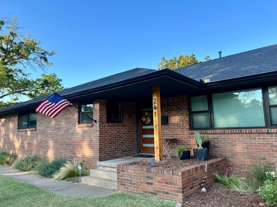 Mid-West Mod - 5Br - Central Norman - Near Ou! Exterior photo